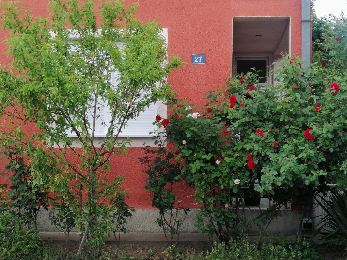 Apartman Nana Jagodina Extérieur photo